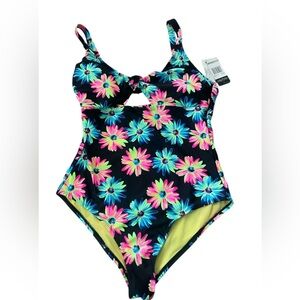 California Waves Plus SZ 1 (16/18) Gerber Daisy Cutout One-Piece NEW WITH TAGS